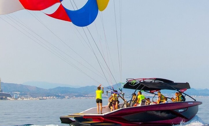 Image 4: Parasailing Barcelona Experience