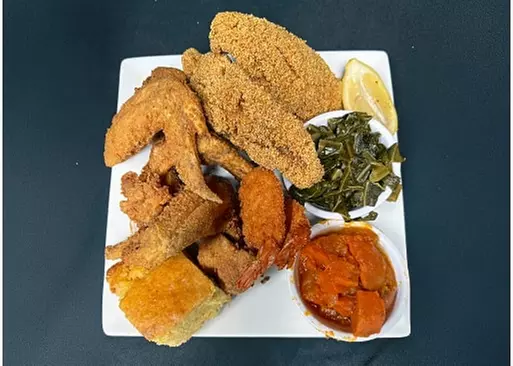 5% Cash Back at Deja Blue