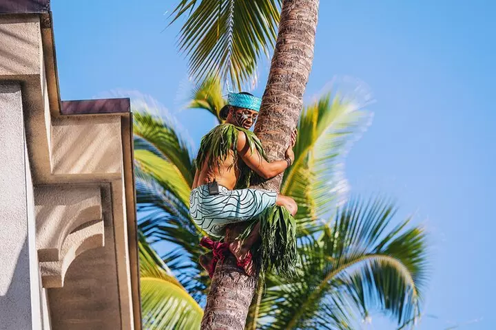 Ka Moana Lūʻau at Aloha Tower – Oceanfront Honolulu Luau Show