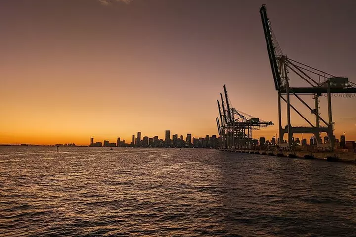 Miami Skyline Sunset Cruise with The Mojito Bar On board