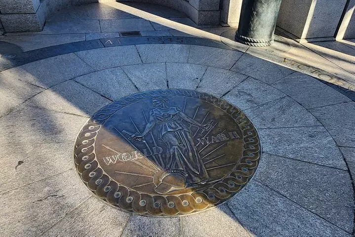 Discover Washington DC on a Day Trip from Manhattan or New Jersey