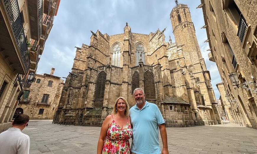 Image 5: Tour privado a pie por el Barrio Gótico y El Born con guía local