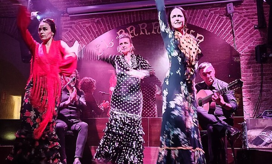 Image 6: Tablao Flamenco El Paraigua Espectáculo flamenco Barcelona modernista