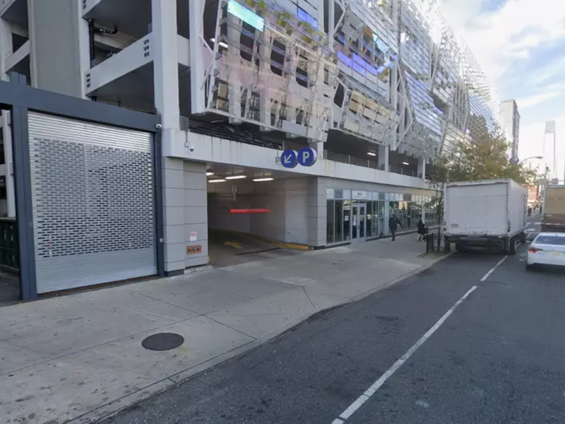 Parking at Parkade on 8th Garage