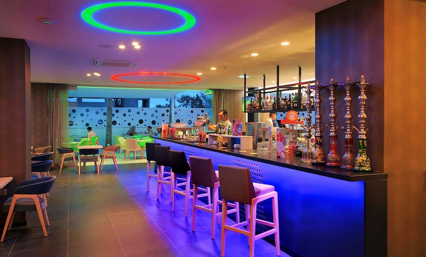 Image 24: ✈ ZYPERN | Ayia Napa - Nelia Beach Hotel 3*, 3 Nächte - Außenpool