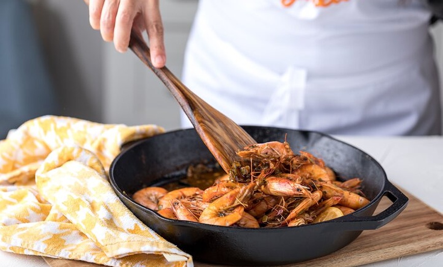 Image 10: Cocinero Paella tradicional valenciana + Visita al mercado (3 - Com...