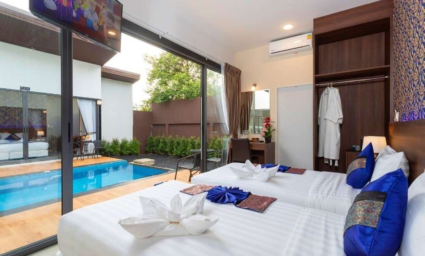 Image 188: ✈ POŁUDNIOWA TAJLANDIA | Phuket - The Thames Pool Access Resort 4* ...