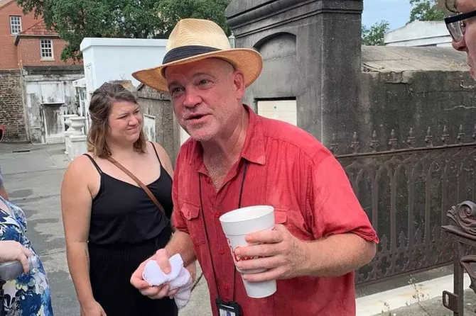 Cemetery, History, & WTF is Voodoo Tour! - Primary Image