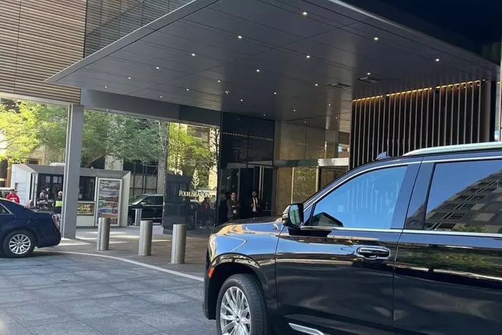 Mexico Airport Transfer and Transfer from Your Hotel to AICM - Primary Image