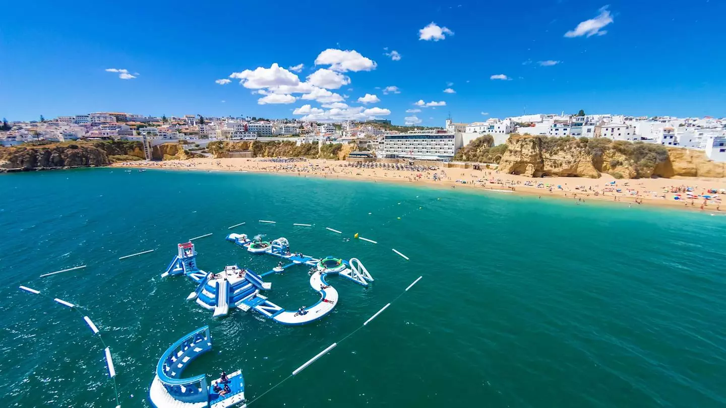 ✈ ALGARVE | Albufeira - Sol e Mar Adults Only 4*, 2 nachten - Aan zee