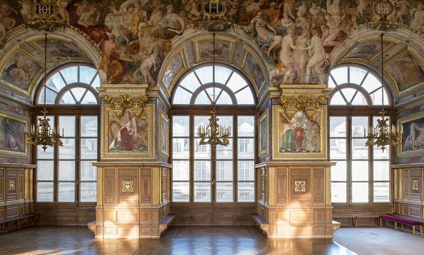Image 2: Visite privée de Fontainebleau et Vaux-le-Vicomte au départ de Paris