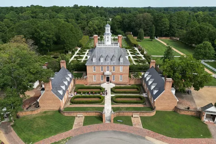 Colonial Williamsburg Trivia Walk with AB's Trivia Walks - Second Medium