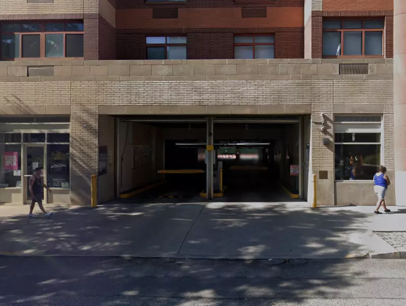 Parking at LAZ Parking - City Lights Garage