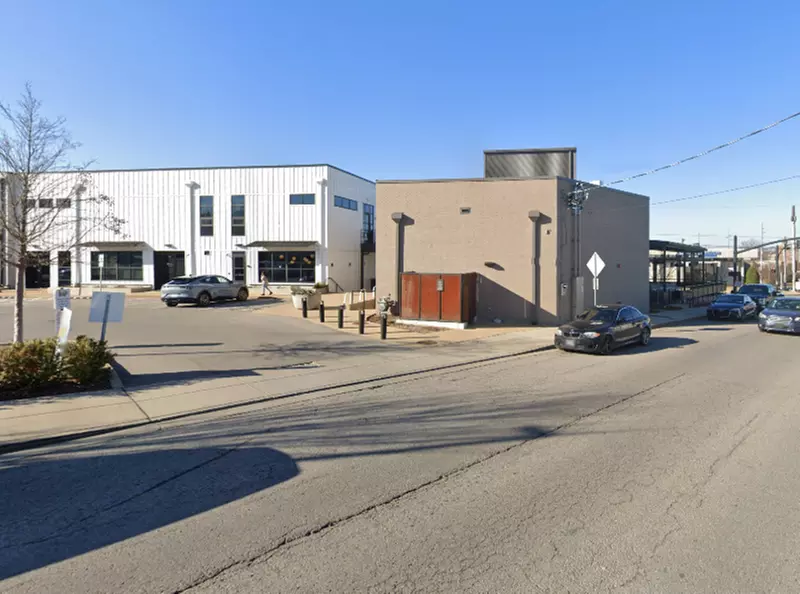 Parking at Woodland & 10th Lot