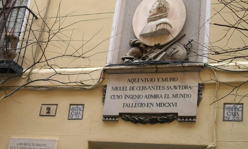 Image 2: Cervantes en Madrid Tour Privado en el Barrio Literario