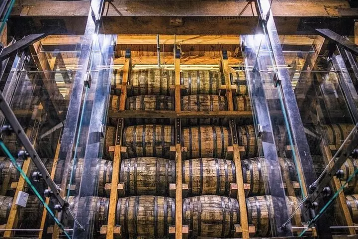 Nashville to Jack Daniel's Distillery Bus Tour + Whiskey Tastings
