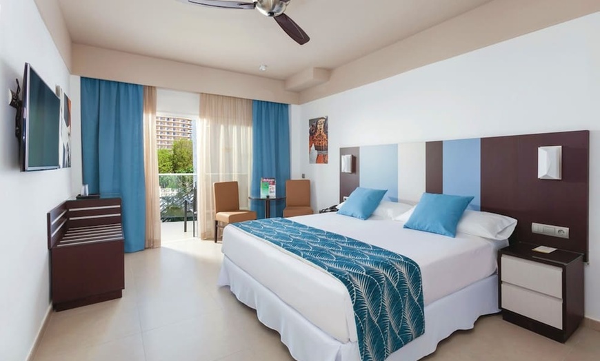 Image 2: ✈ COSTA DEL SOL | Torremolinos - Hotel Riu Costa del Sol 4*, 3 Näch...