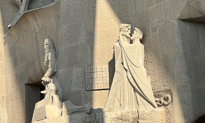 Image 23: Tour privado a la Sagrada Familia con guía oficial