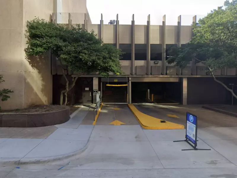 Parking at 2020 Live Oak Garage