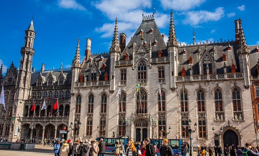 Image 8: Excursion d'une journée à Bruges depuis Paris et Historium VR, en p...