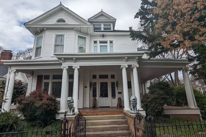 Historic Oakwood: History & Architecture Tour - Second Medium