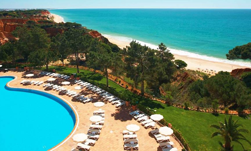 Image 1: ✈ ALGARVE | Albufeira - Hotel PortoBay Falesia 4*