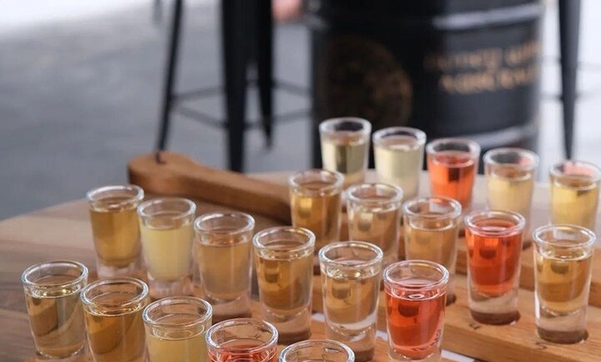 Image 1: Mead and Honey Tasting Experience