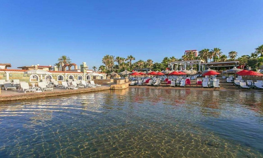 Image 3: ✈ ADALIA E DINTORNI | Lara - Club Hotel Sera 5* - Club