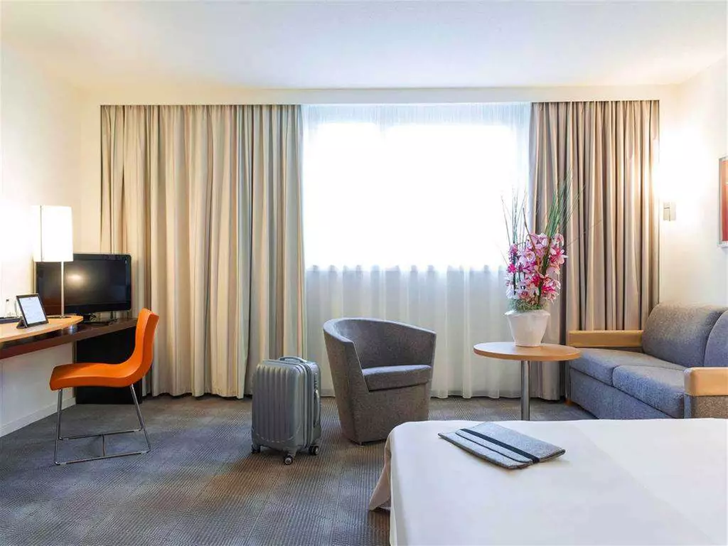 ✈ NIEMCY | Frankfurt - Novotel Frankfurt City 4*, 2 nocy - City break