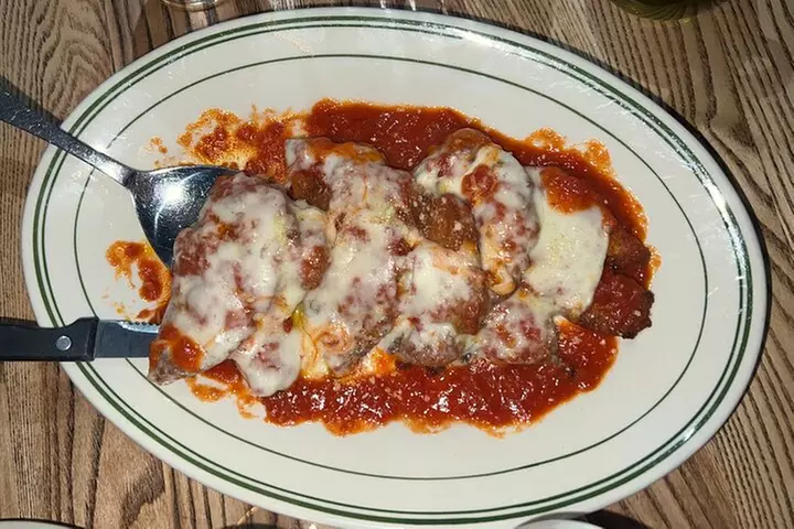 Italian American Food Tour of Williamsburg