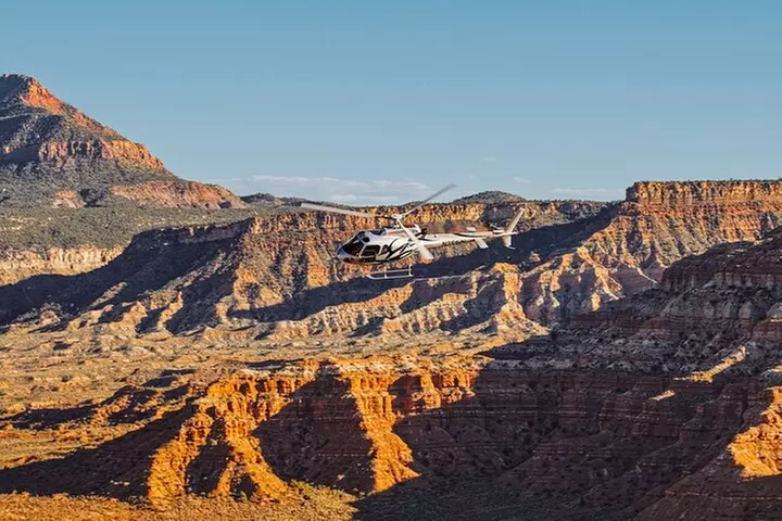 100 Mile Zion National Park Panoramic Helicopter Flight