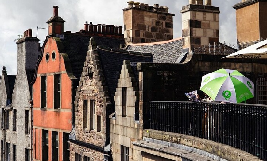 Image 4: Old Town Walking Tour History and Tales in Edinburgh