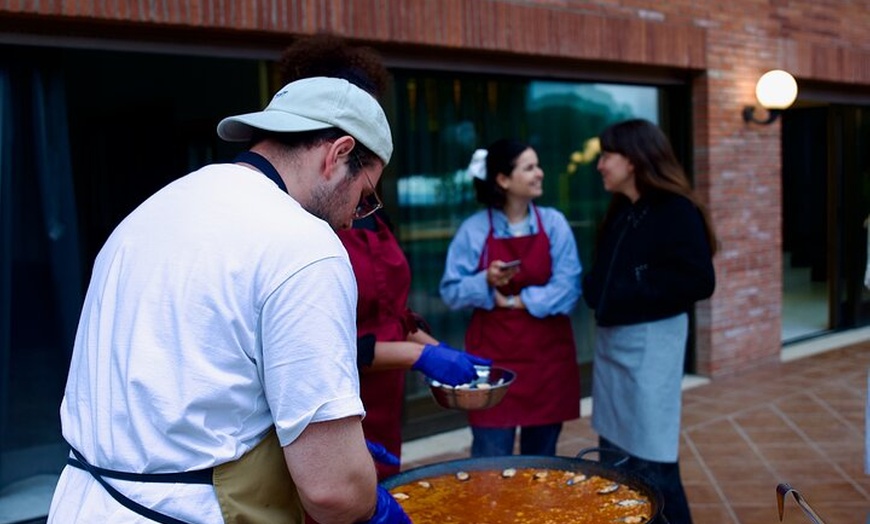 Image 5: Experiencia de cocina mediterránea en el retiro