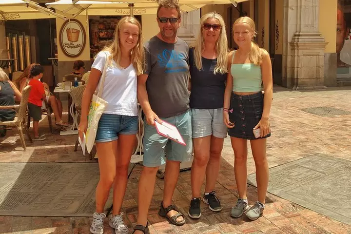 Málaga : Caza del tesoro turístico privado