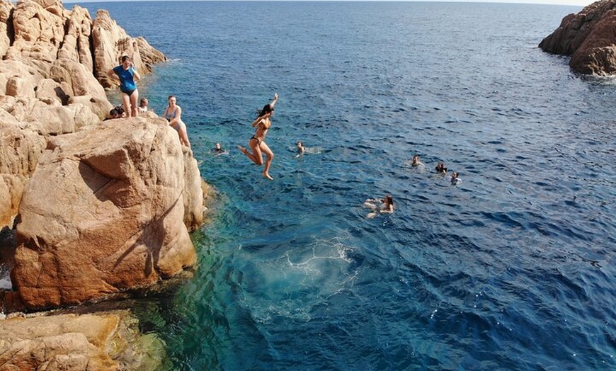 Image 1: Barcelona : Rutas Costeras de la Costa Brava, Snorkel, Cliff-Jump &...