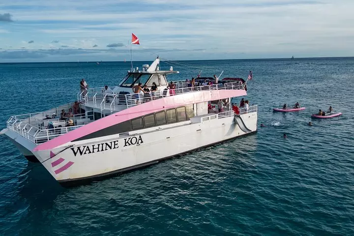 Sunset Boat Cruise: Swim and Cruise Waikiki