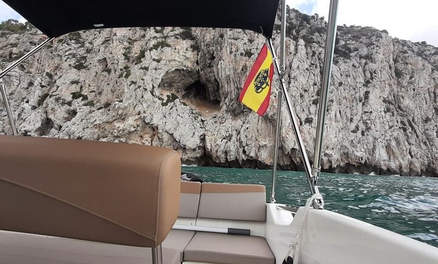 Image 5: Experiencia en Barco Sitges