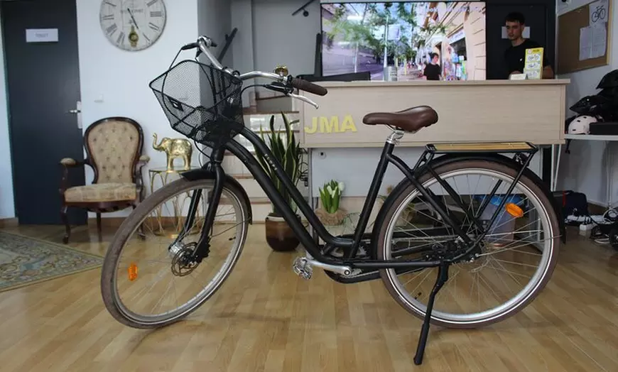 Image 1: Alquiler de Día Completo de Bicicleta en Málaga
