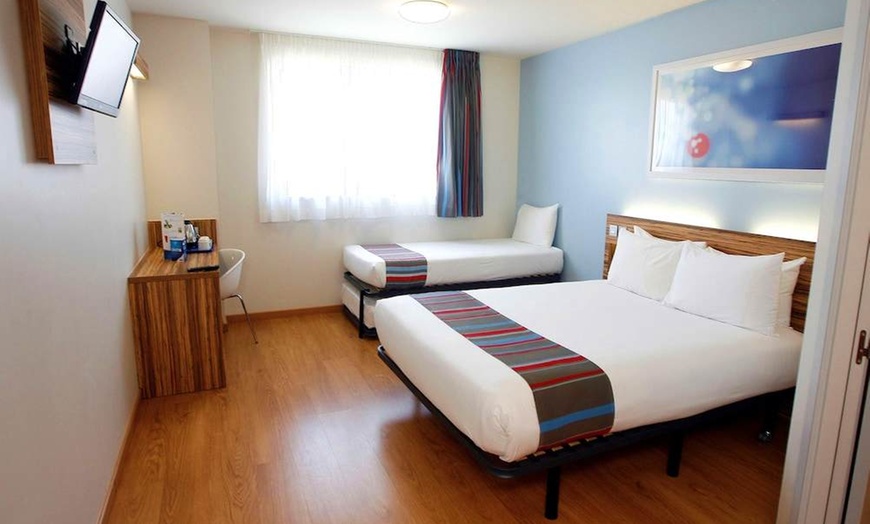 Image 17: ✈ HISZPANIA | Barcelona - Travelodge Barcelona Poblenou 1* - City b...