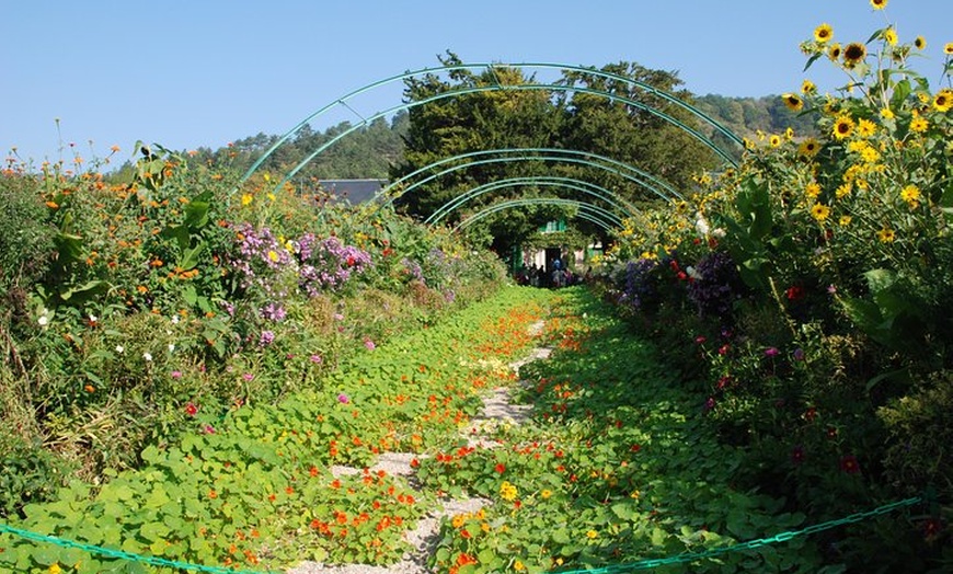 Image 13: Excursion d'une journée en petit groupe à Giverny et à Rouen au dép...