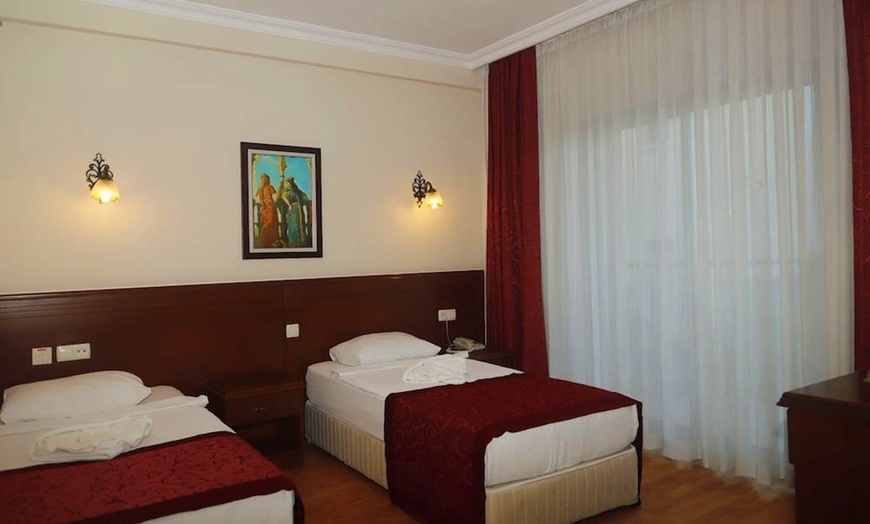 Image 4: ✈ ANTALYA ET SA RÉGION | Kemer - Astoria Hotel Kemer 4*, 3 nuit - T...