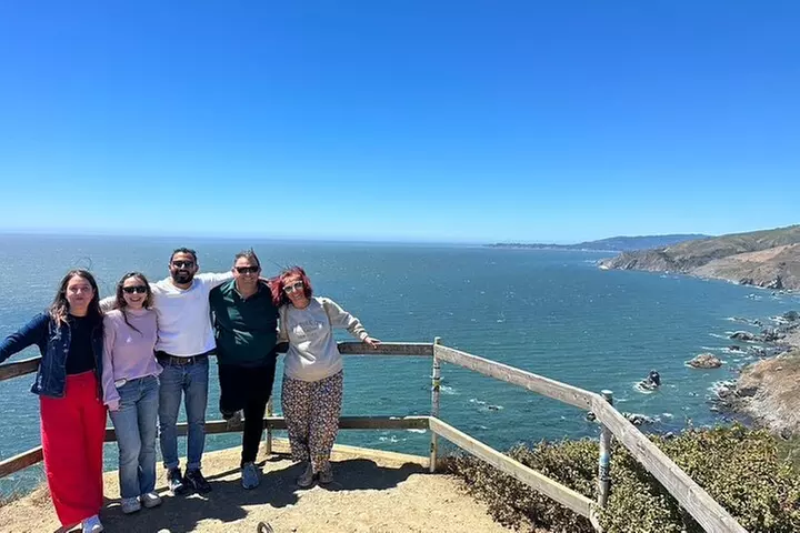 Private Luxury Car Tour in San Francisco Hotel Kabuki