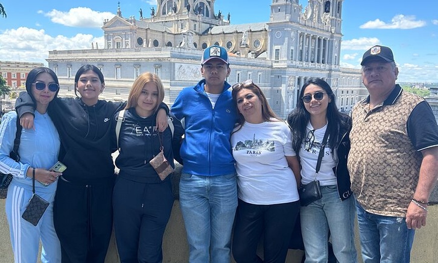 Image 8: 1 Hora Madrid Bienvenida y Tour Histórico
