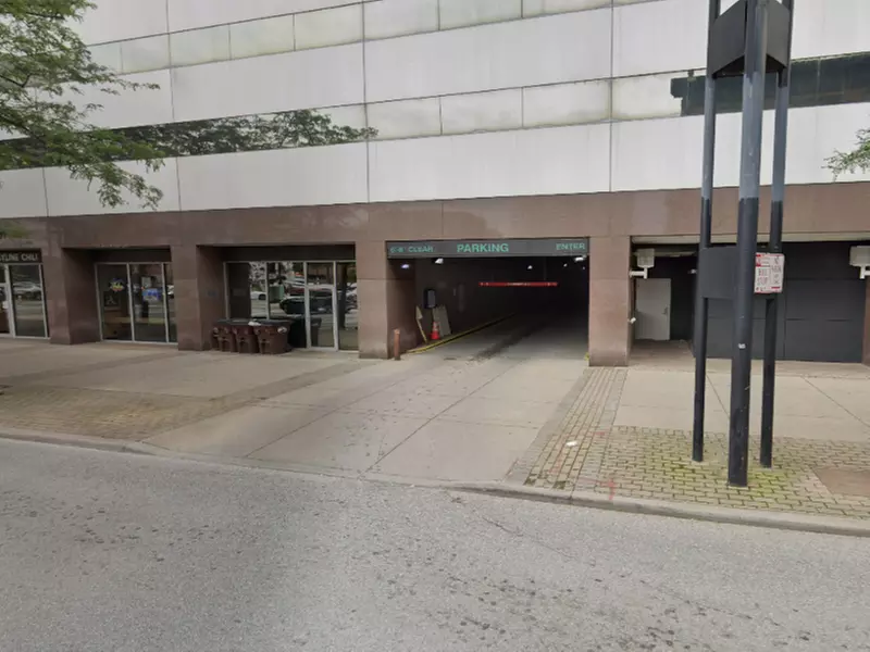 Parking at 7W7 Garage