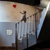 Image 2: Entrada al Museo Banksy de Barcelona
