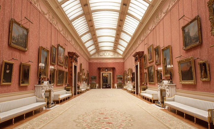 Image 21: Buckingham Palace Entrance Ticket & Changing of the Guard Tour