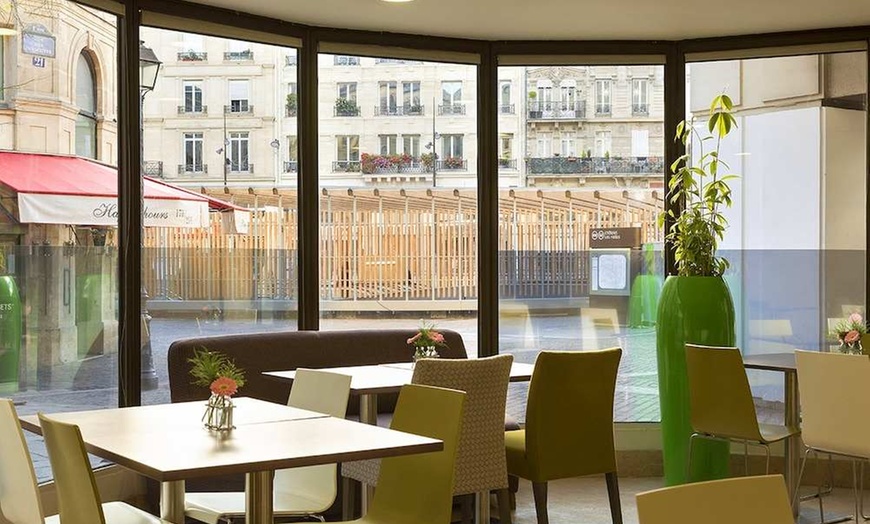 Image 18: ✈ ÎLE-DE-FRANCE | Parigi - Citadines Les Halles Paris 4*, 1 notte -...