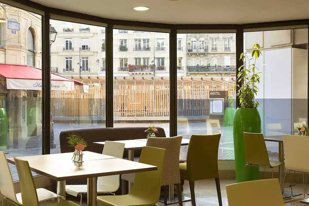 ✈ ÎLE-DE-FRANCE | Parigi - Citadines Les Halles Paris 4*, 1 notte -...