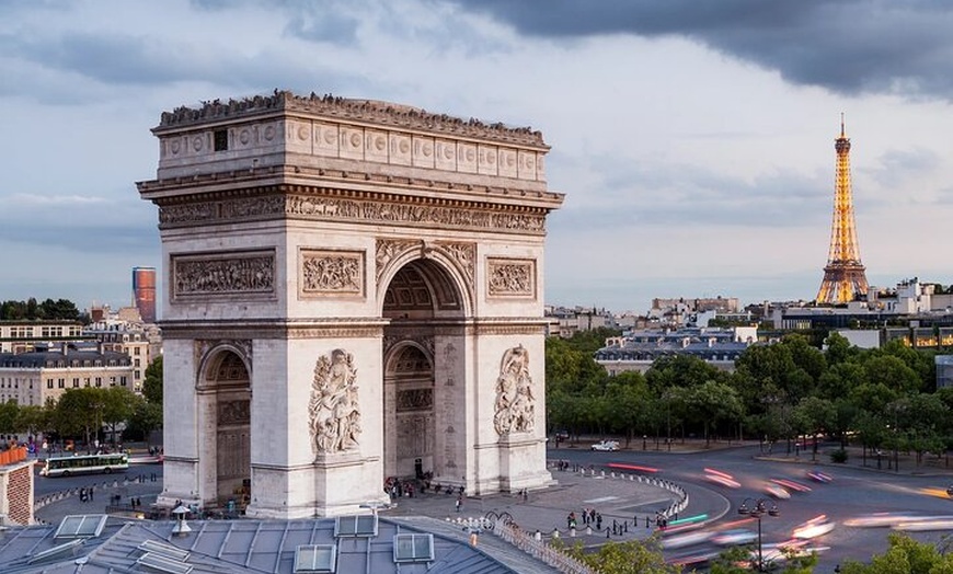 Image 10: Visite privée et croisière sur la Seine