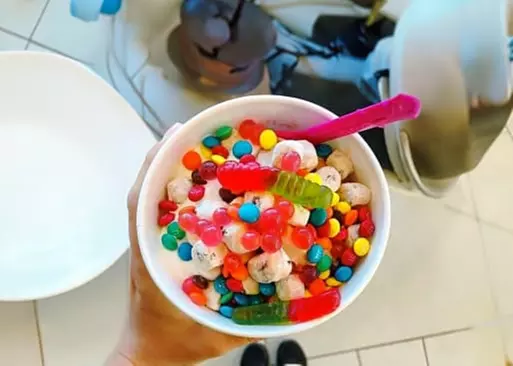 5% Cash Back at Menchie's Frozen Yogurt - Hal...